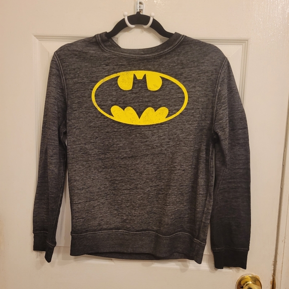 Batman Boys Size M Long Sleeve Pullover Black Washed Color - Picture 1 of 8